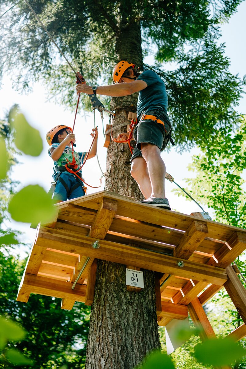 Kinder am Flying Fox | © Tourismusregion Klopeiner See - Südkärnten GmbH / Martin Hofmann