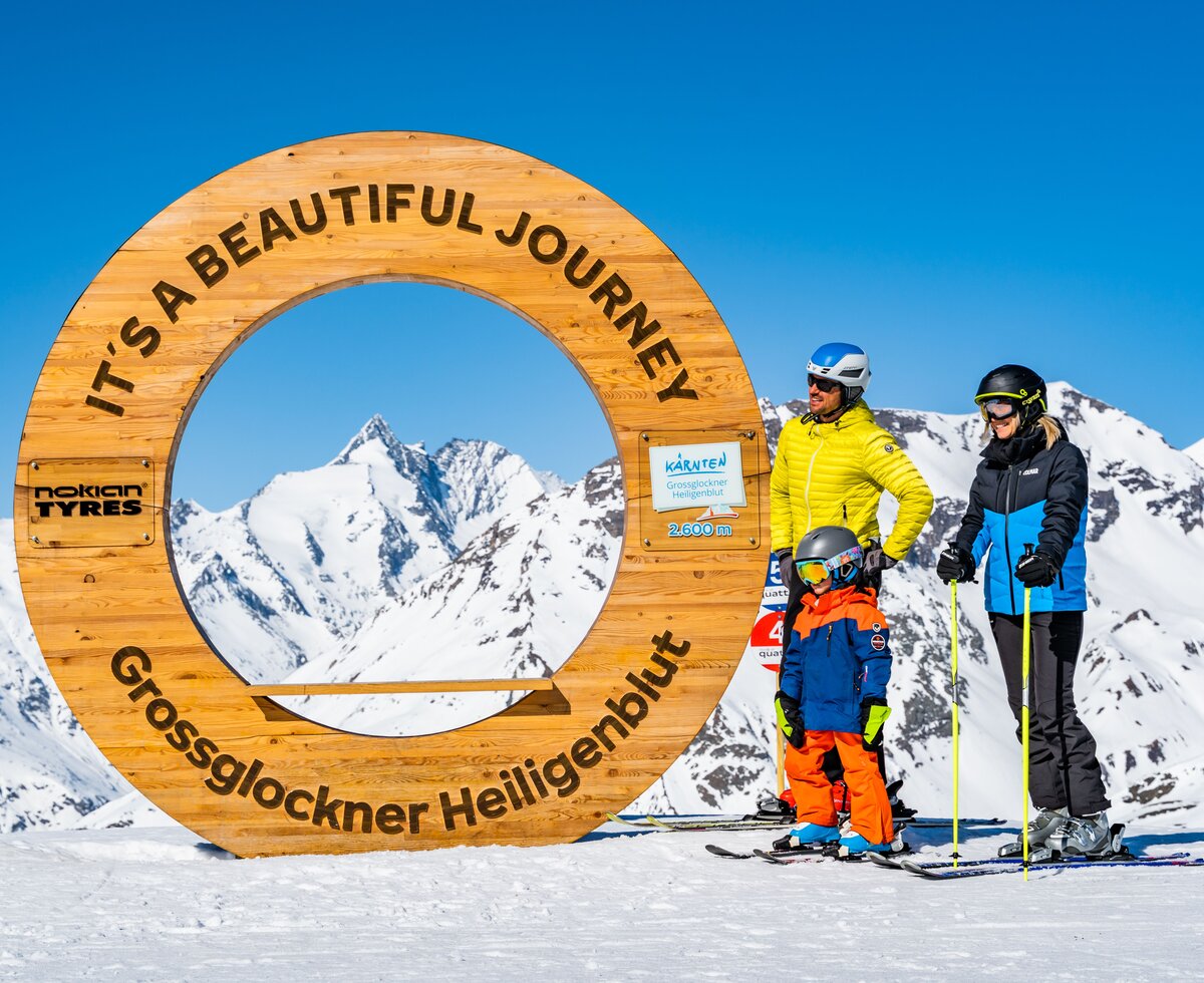 Skifahren im Skigebiet Heiligenblut am Großglockner | © Peter Maier/ Nationalparkregion Hohe Tauern
