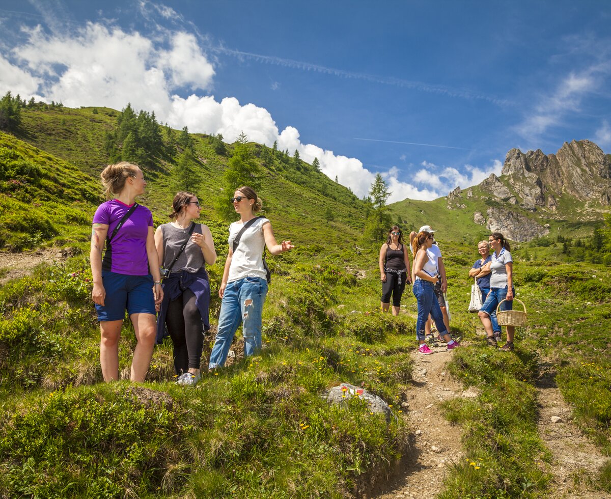 Almwanderung, Mädlstour, Großarl, Salzburger Land | © Urlaub am Bauernhof Salzburger Land / Bernd Suppan Almwanderung, Mädlstour, Großarl, Salzburger Land | © Urlaub am Bauernhof Salzburger Land / Bernd Suppan