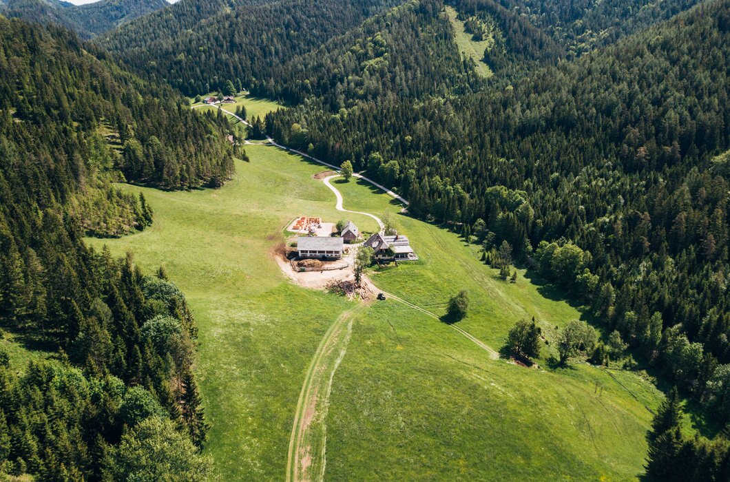 Drohnenaufnahme Bauernhof Lurgbauer, Steiermark | © Urlaub am Bauernhof Steiermark / Daniel Gollner