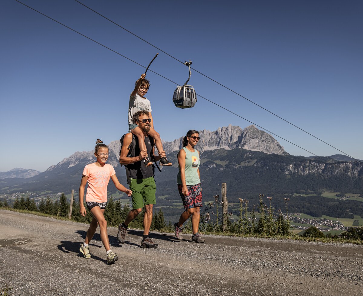 Wandern in St. Johann | © ©Tourismusverband Kitzbüheler Alpen St. Johann in Tirol Mirja Geh
