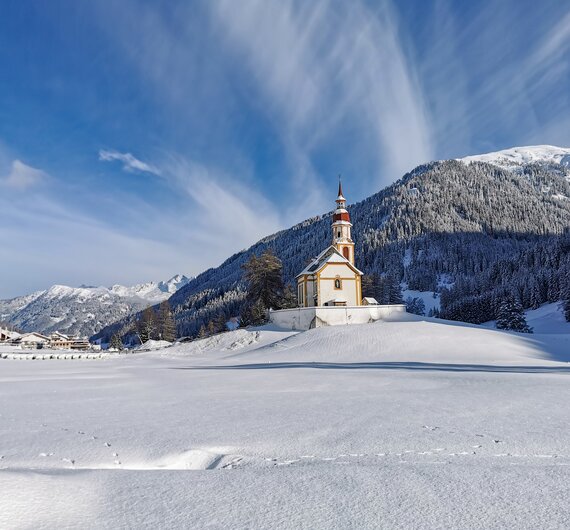 Obernberg Kirche | © Urlaub am Bauernhof - TVB Wipptal