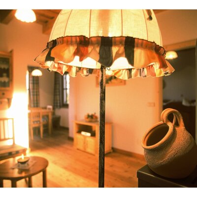 Cosy living room with reading corner
