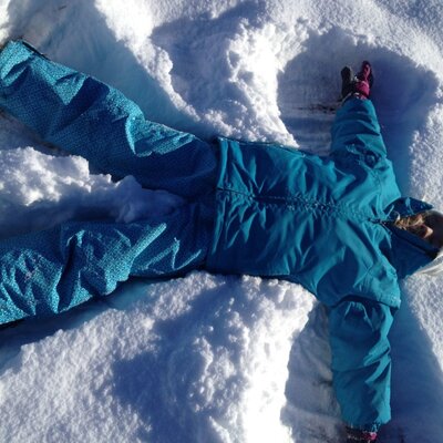 So much snow yay!