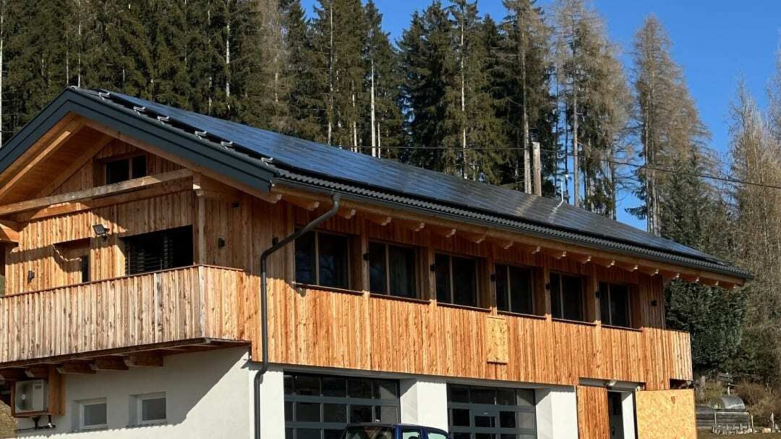 Conversion above the tractor garage into an approx. 80m² guest lounge for our farm holiday guests.