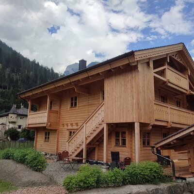 Schlosswirt von außen | © Schlosswirt & Schlosswirt Chalets, Familie Mangold 