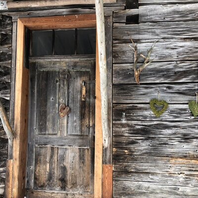 Forest farmer entrance winter