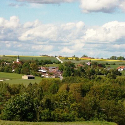 In the middle of the gently hilly location of the Waldviertel