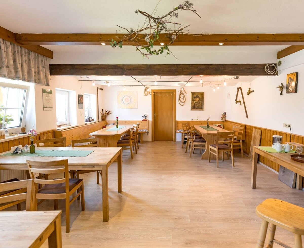 our breakfast room and tasting room