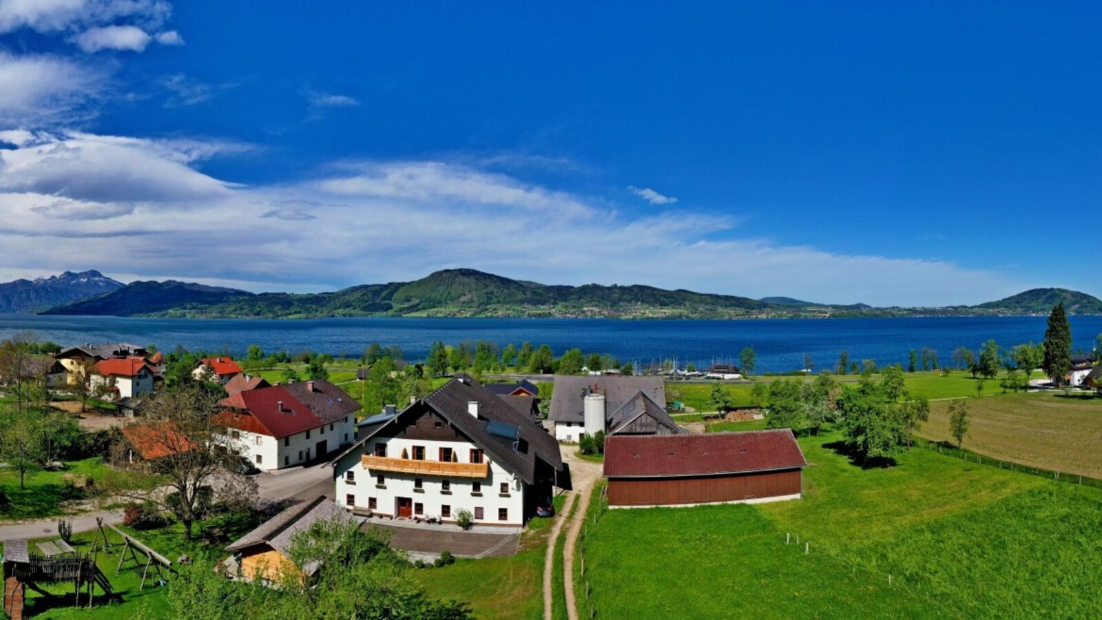 Bachbauer am Attersee in Weyregg, Salzkammergut | © Urlaub am Bauernhof OÖ / Ruachenzauner