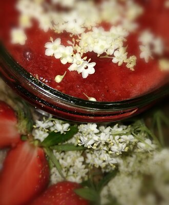 Fresh jam