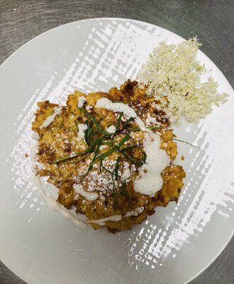 Elderflower fritter