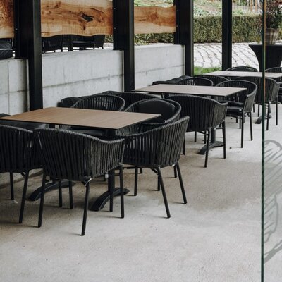 Heuriger guest garden