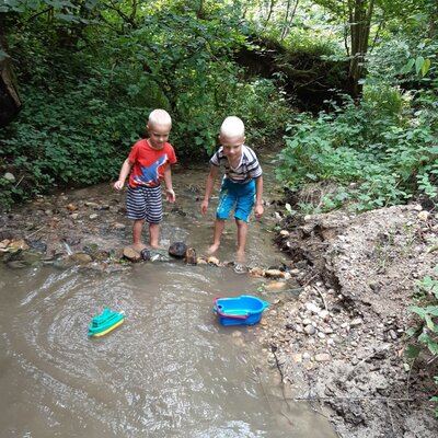 Build a dam in the stream