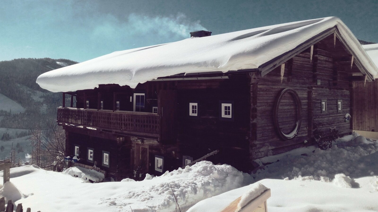 Winter in the alpine hut Brandgut