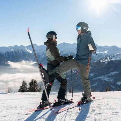 Skiing on sunny slopes in the Gastein Valley