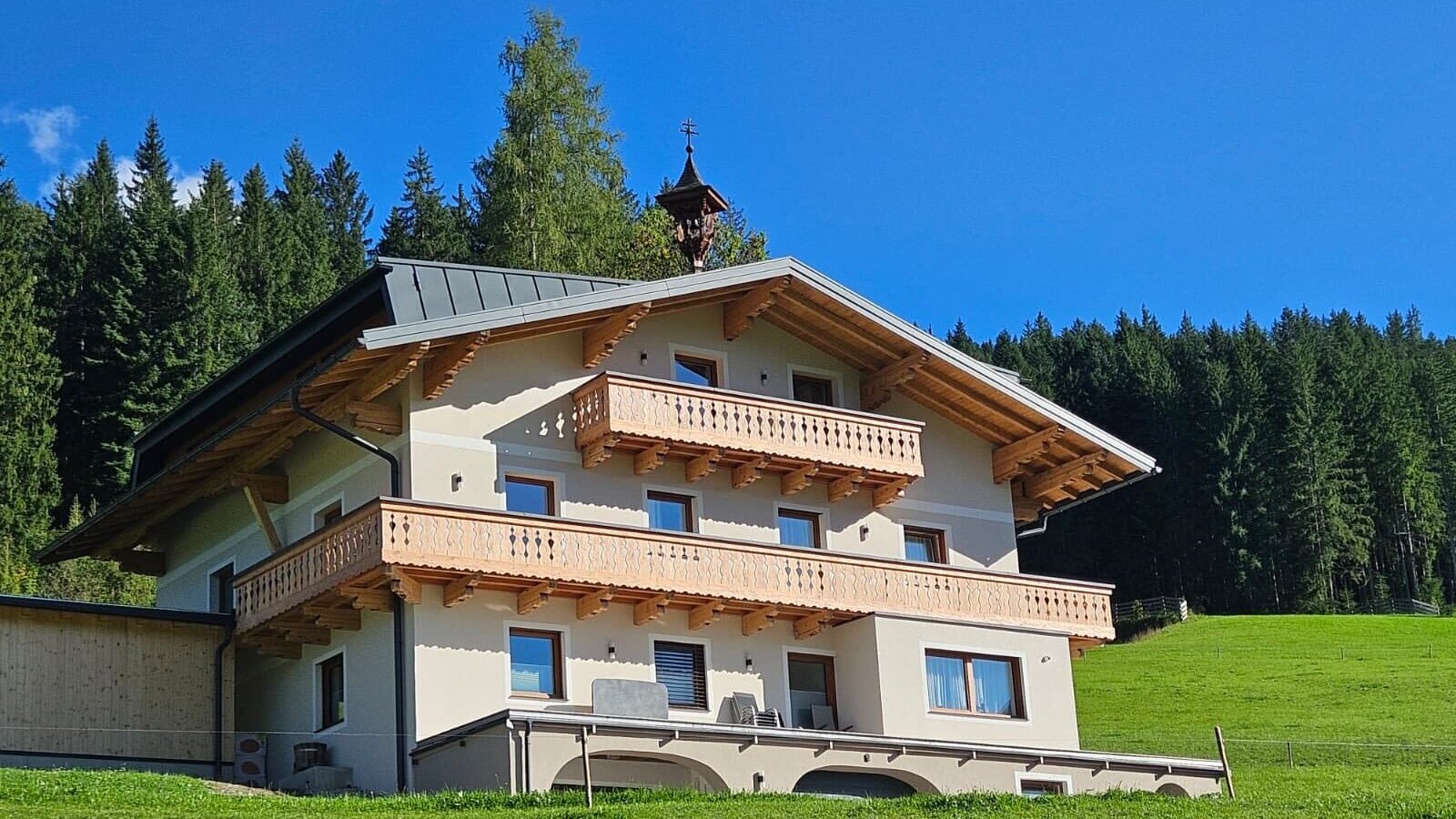 house view Peterlehen