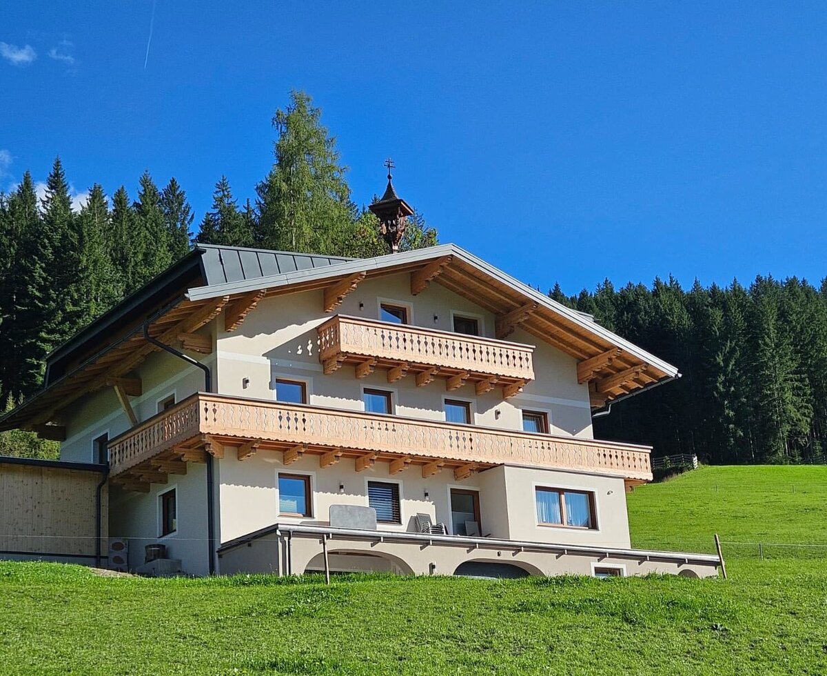 house view Peterlehen
