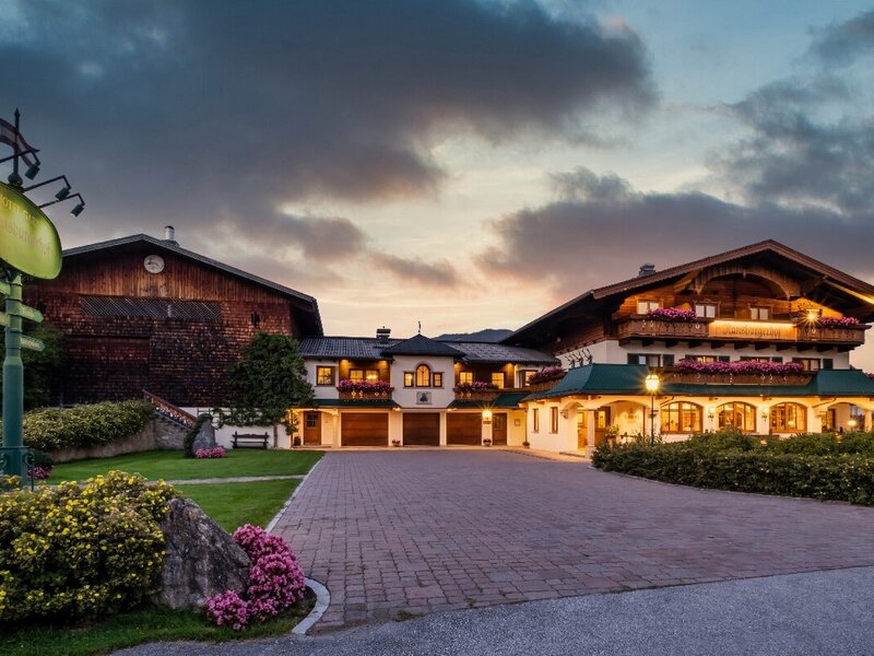 Evening atmosphere at the Ransburgerhof