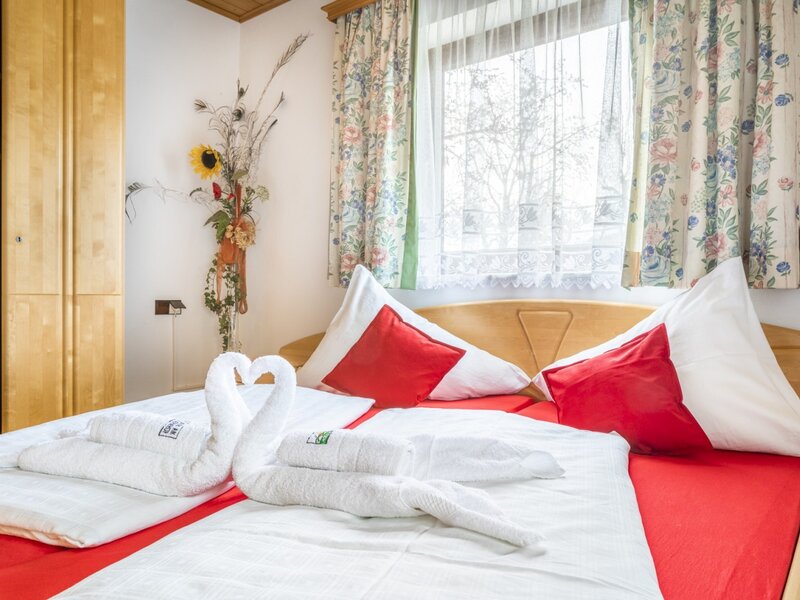 Bedroom "Sunnseitn"