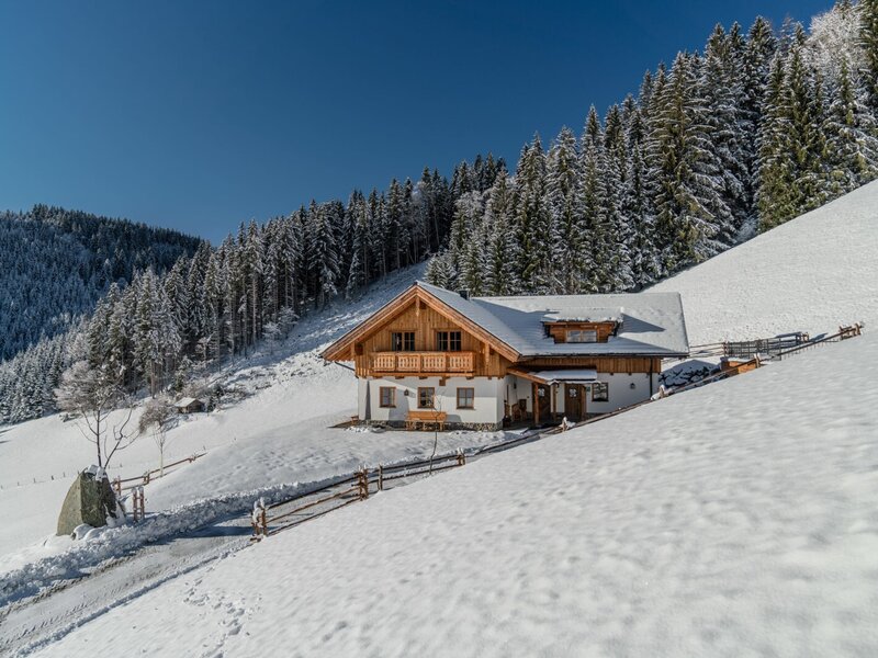 Almchalet Linharterhof Winter