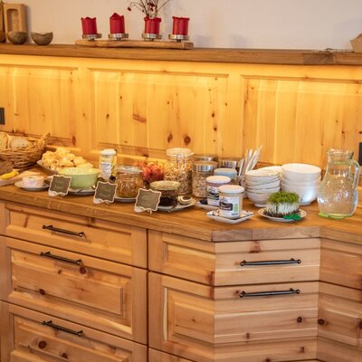 many homemade dishes for breakfast