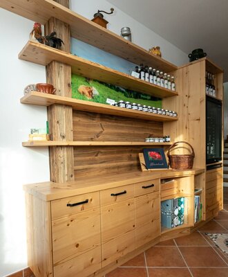 a beautiful place was made for our products from the farm. You can pic them up.