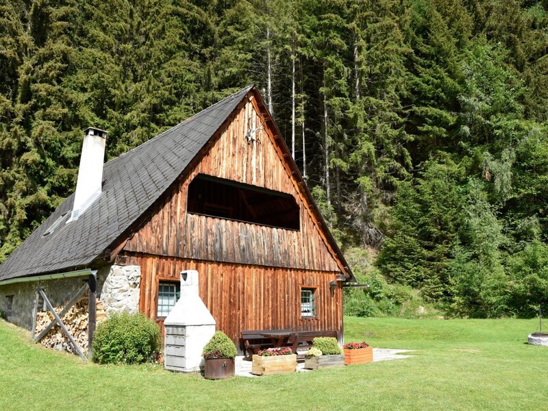 Exterior of the cabin
