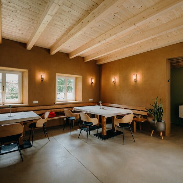 Breakfast room