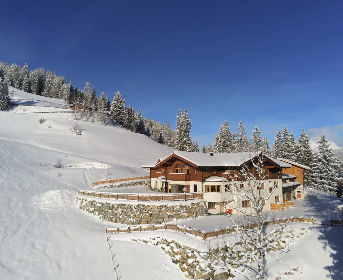 Stegerhof in winter