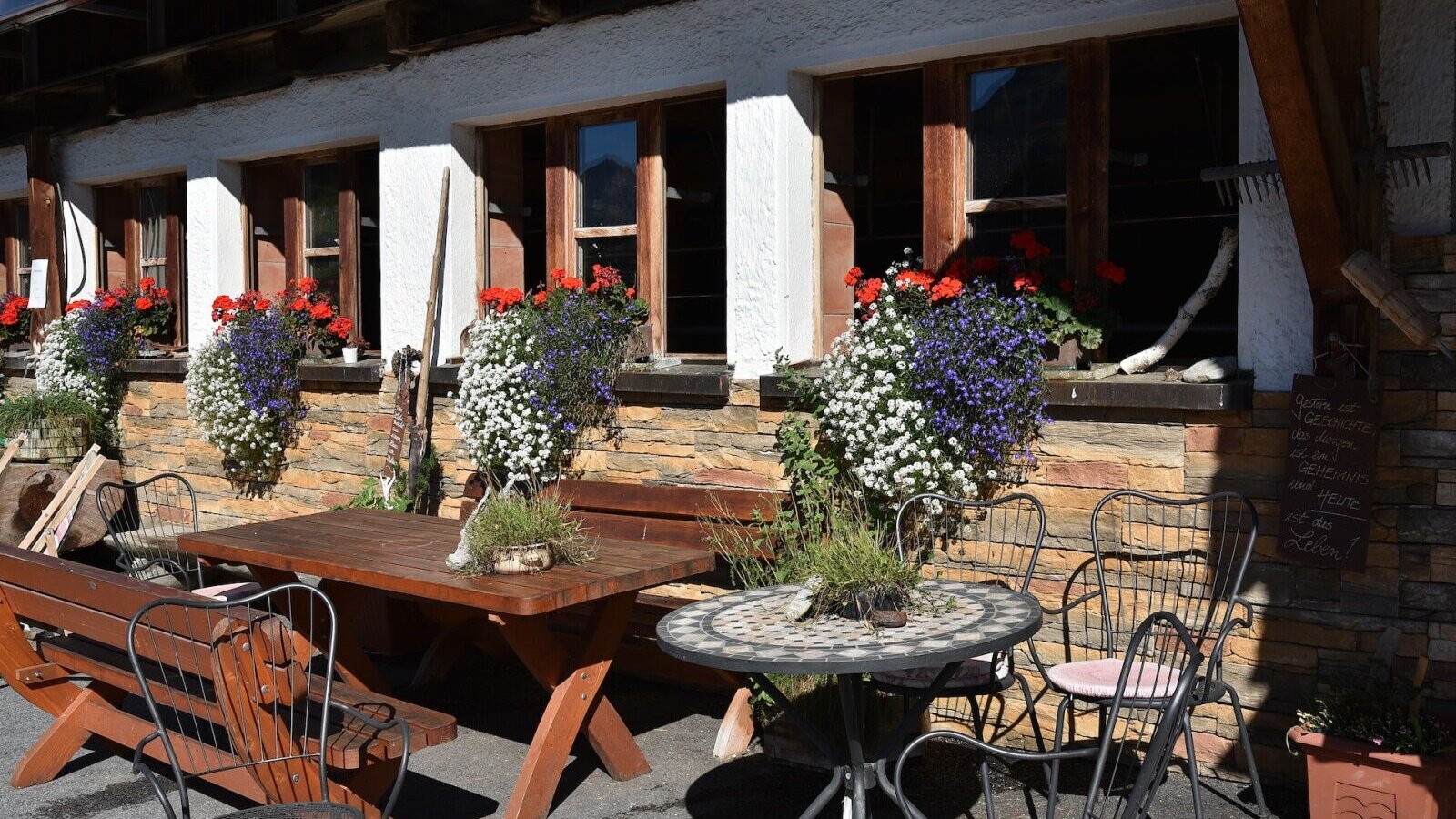 Lisl's Terrace Stop