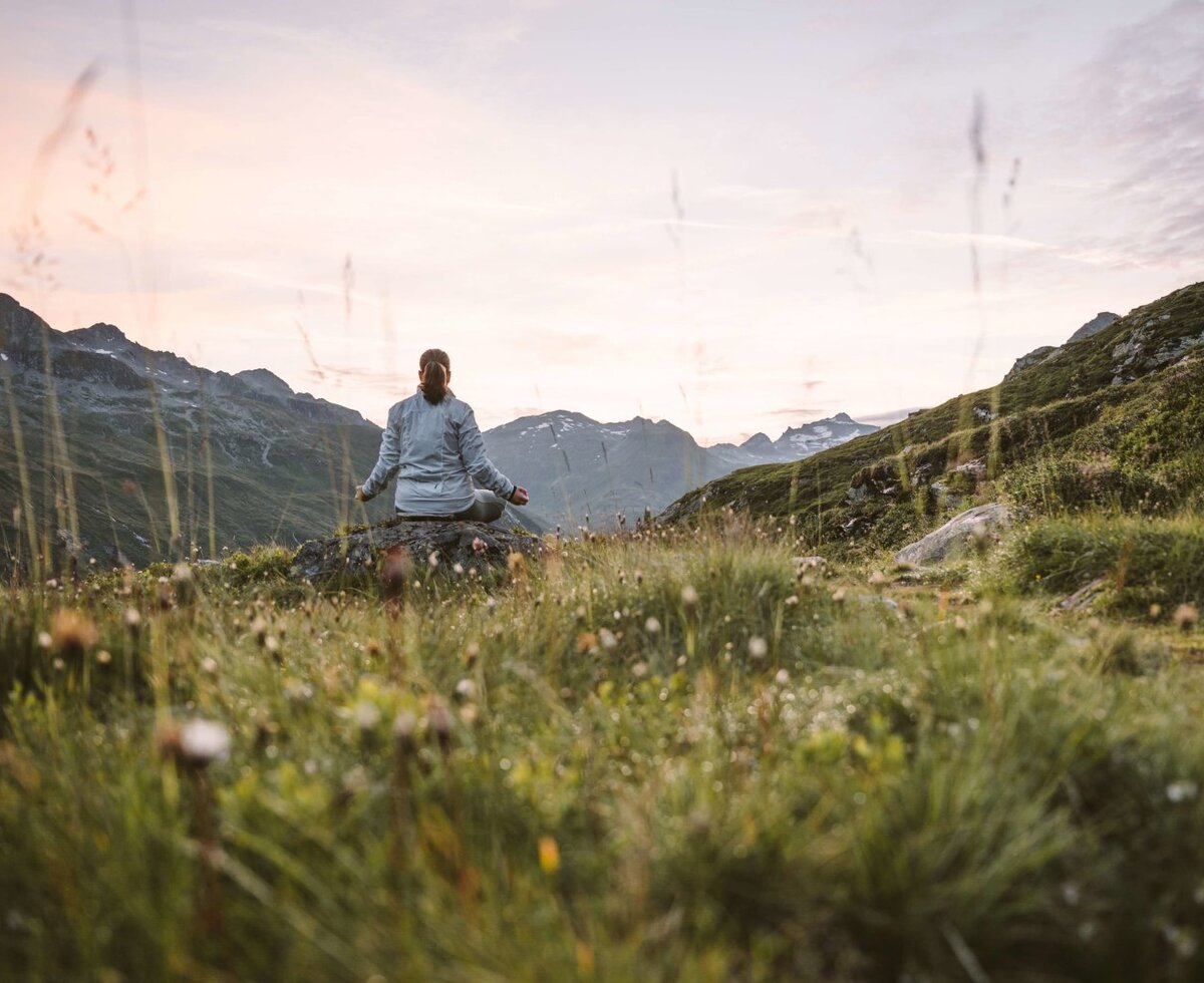 Meditation in the mountains(c)TVB Osttirol