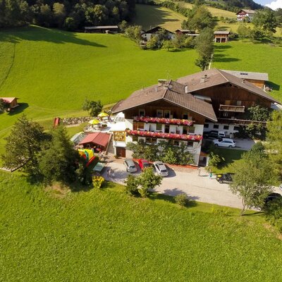 Pension Ladestatthof in summer