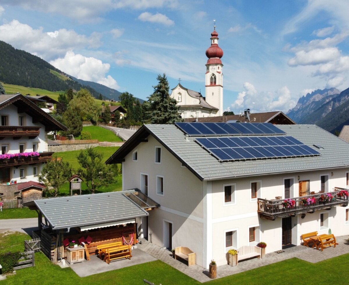 The lovingly renovated Marhof offers three holiday apartments where guests can recover from everyday stress and unwind.